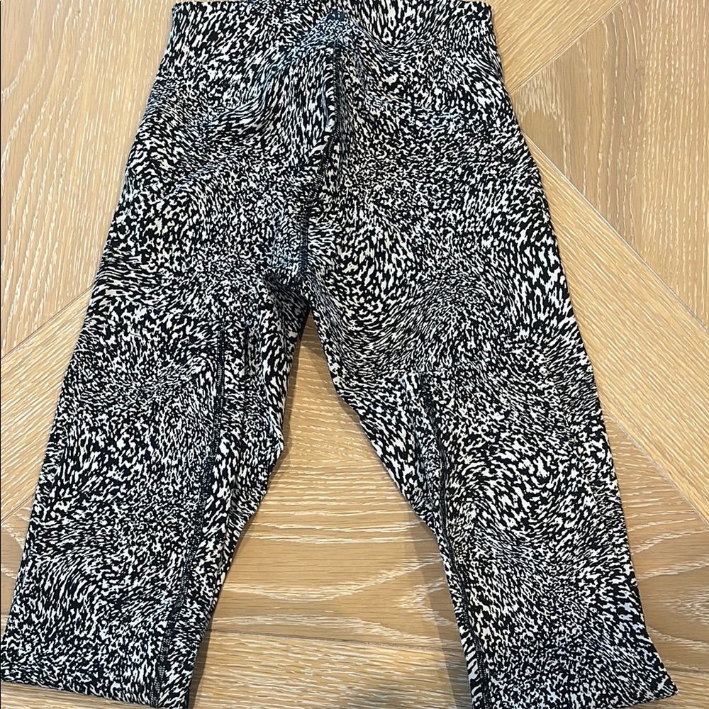 lululemon athletica Black and White Patterned Leggings